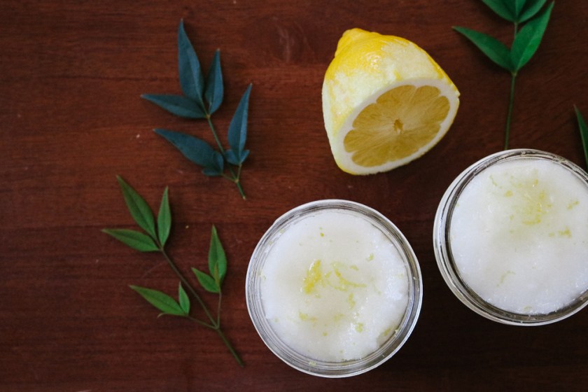 easy-all-natural-lemon-sugar-scrub-in-mason-jar