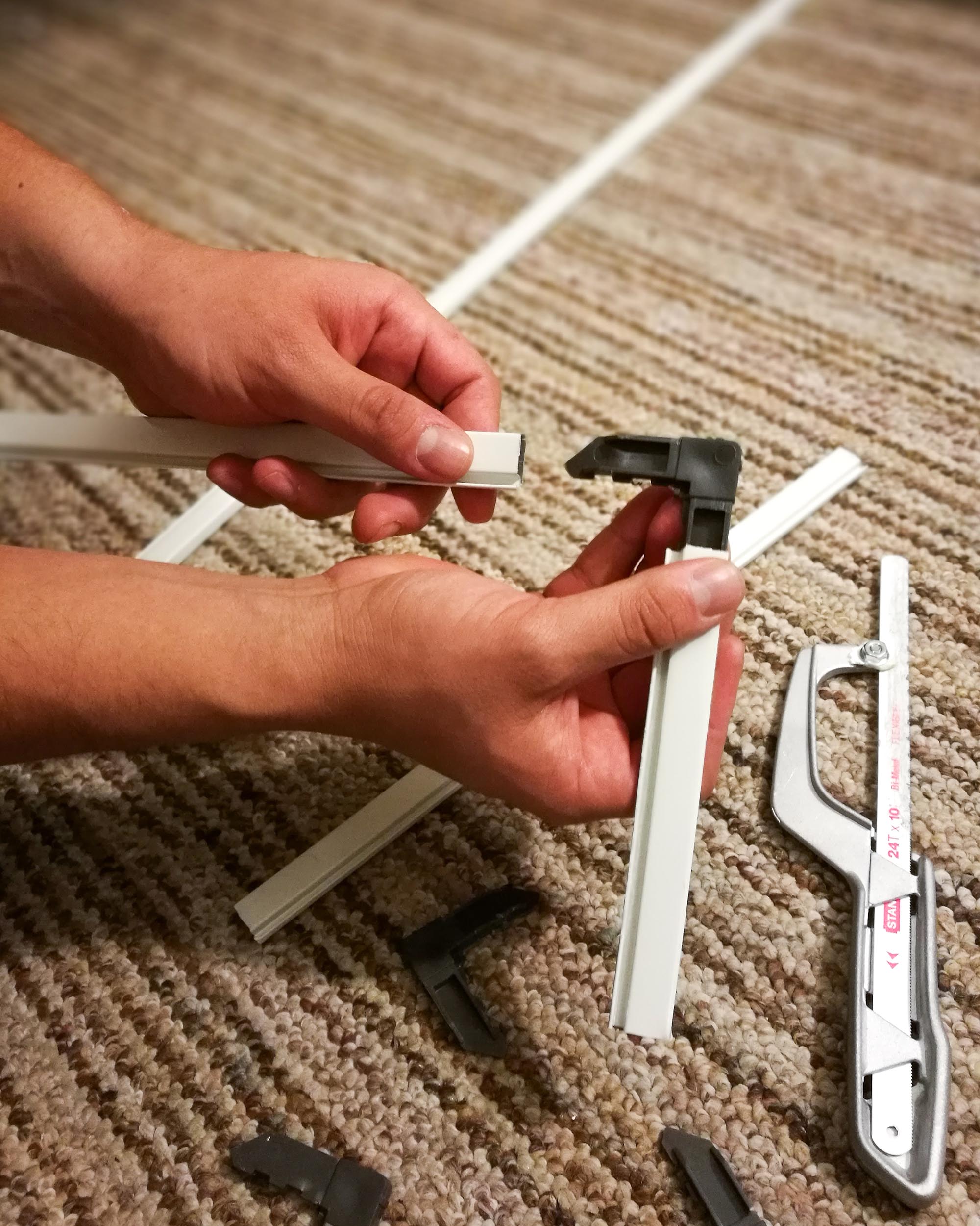 Inserting the cut frames into the connectors