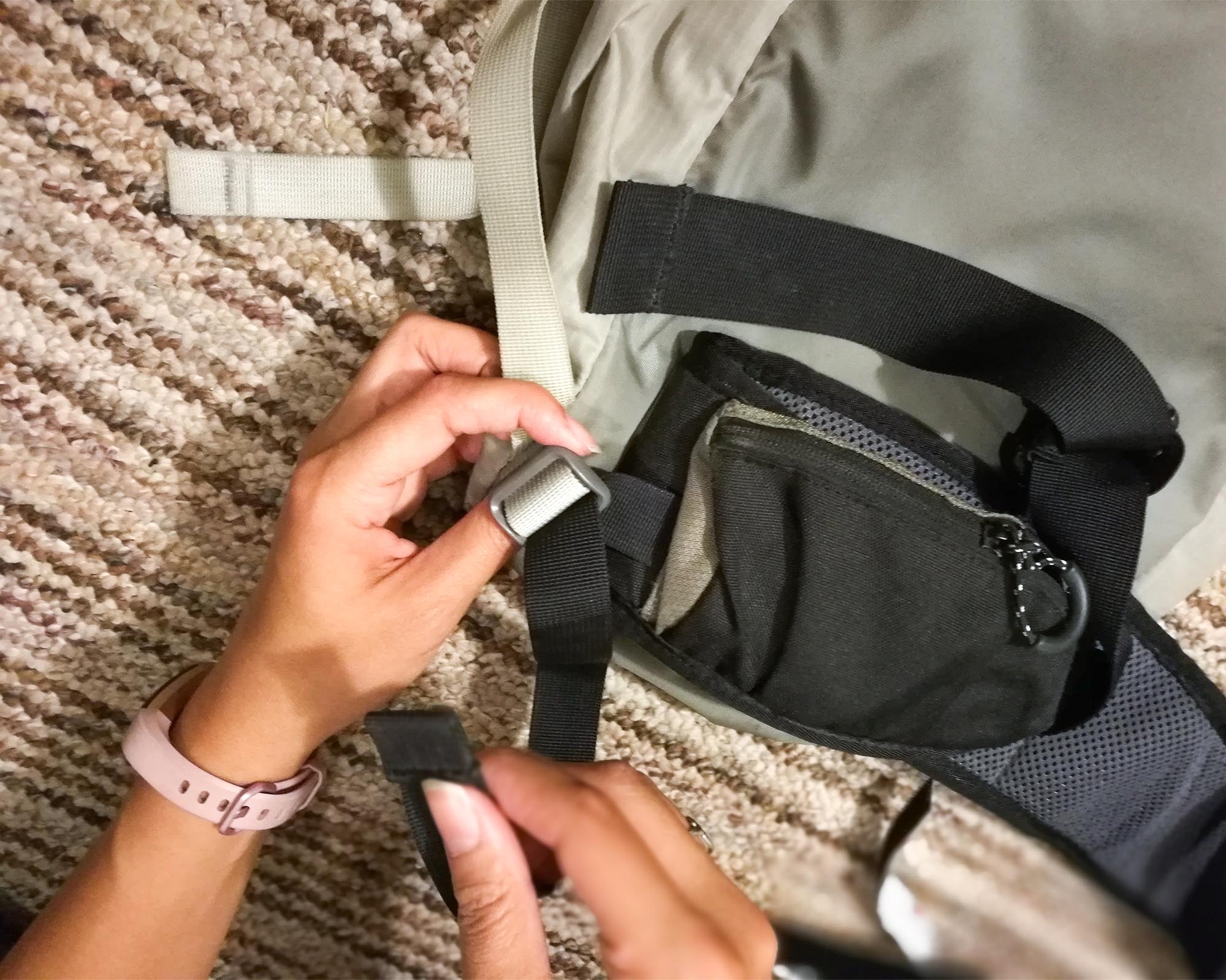 Photo of the REI 18L Flash Pack with hip belt from the LL Bean 27L Daypack