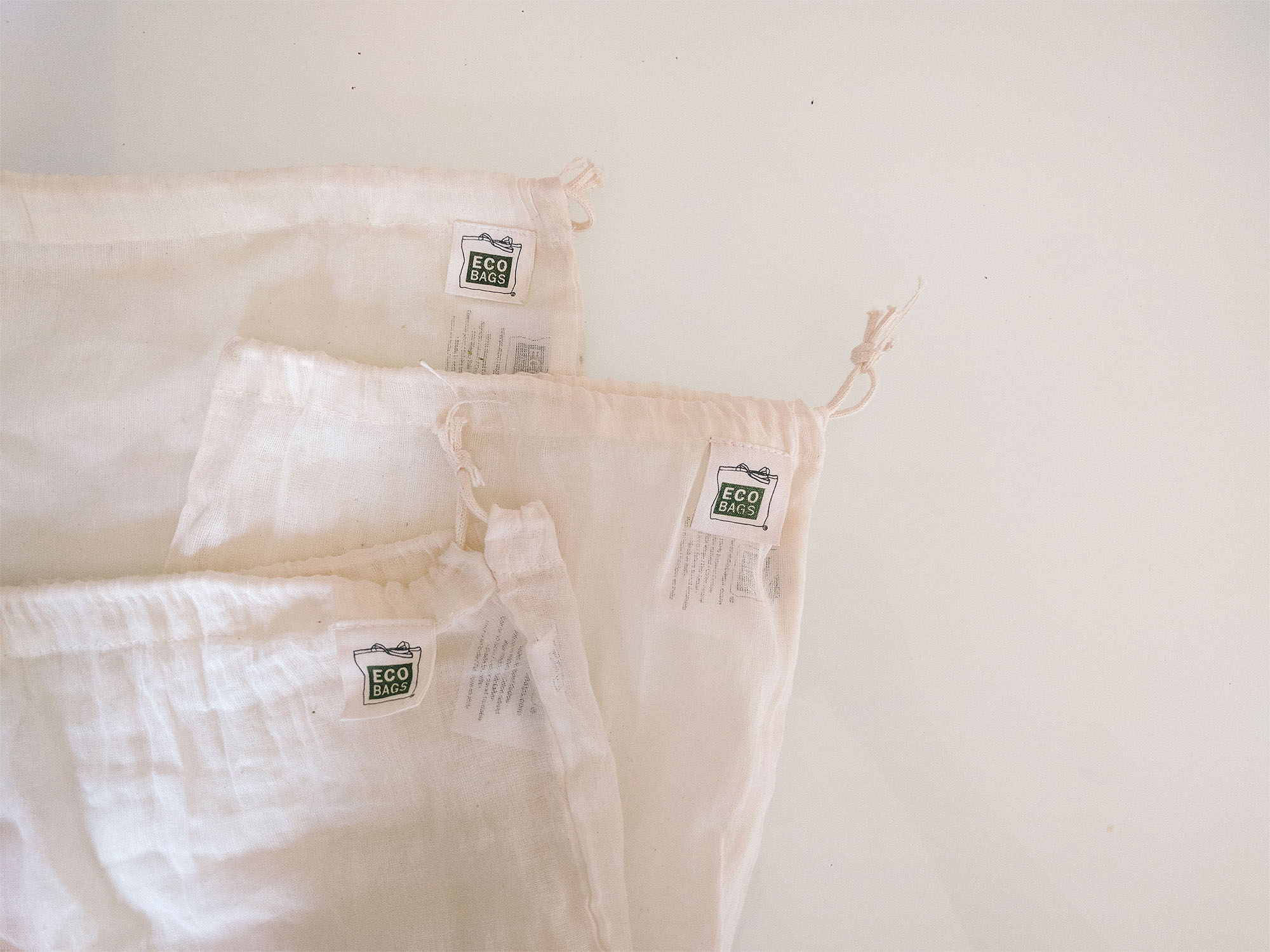 Cotton drawstring reusable produce bags